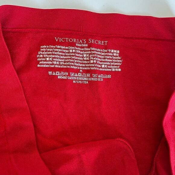 New! PINK| by Victoria Secret| Bundle of 2|Medium| Bikini Cut| Has Stretch - Picture 4 of 10